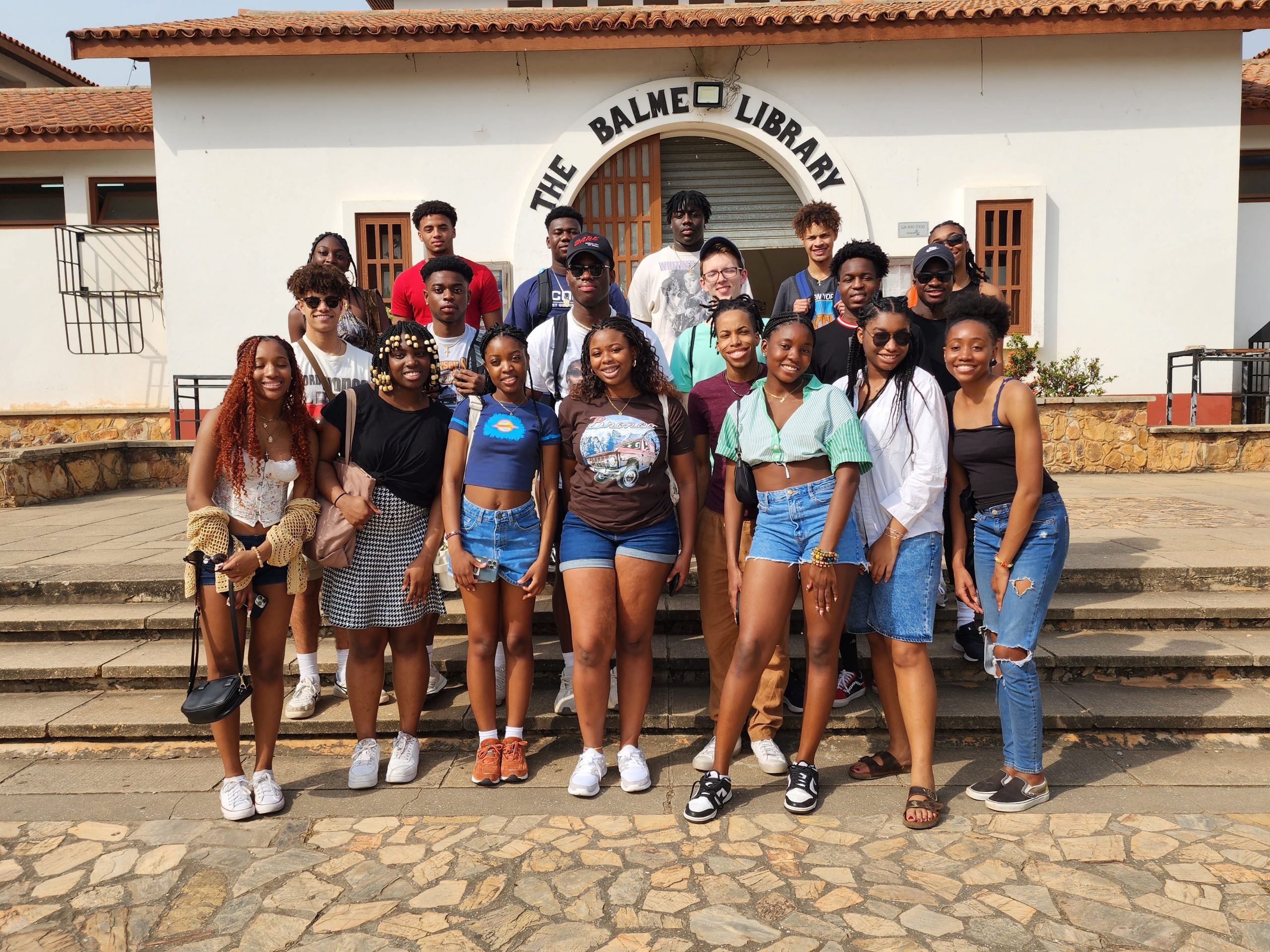 UConn Students in front of the University of Ghana's library